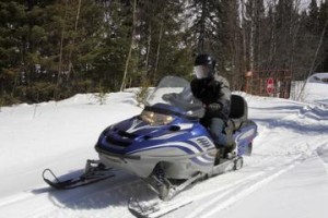 rocky-mountains-snowmobile-tour-backcountry-adventure-in-denver-171206